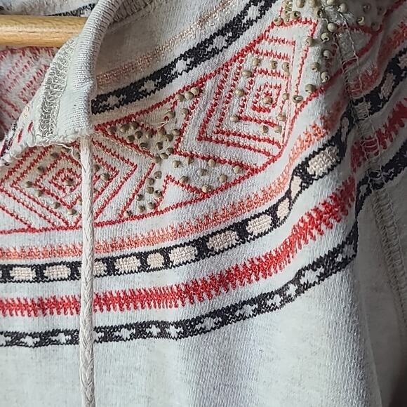 Women's Luck‎ Brand Sweatshirt  Embroidered and Beaded Aztec Design Size Medium - Picture 2 of 6
